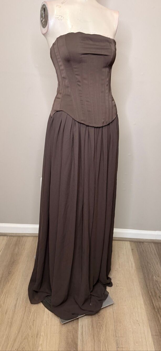 Lovers and Friends Delia Gown in Chocolate Brown Size XS $340 - Picture 4 of 12